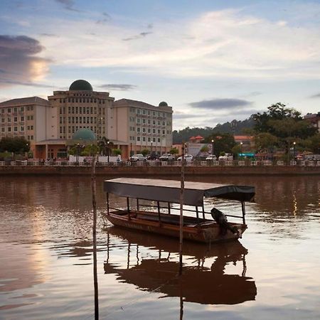 Hotel Seri Malaysia Lawas Exterior foto