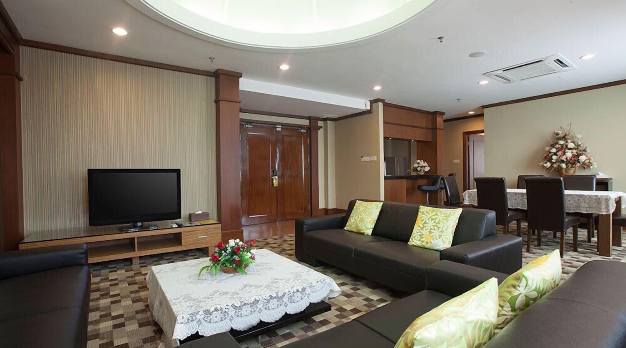 Hotel Seri Malaysia Lawas Exterior foto