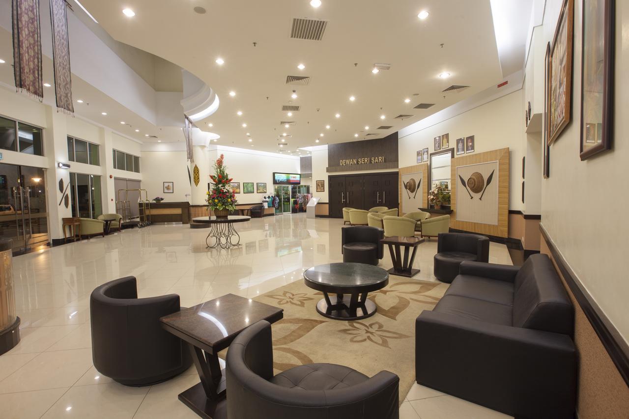 Hotel Seri Malaysia Lawas Exterior foto