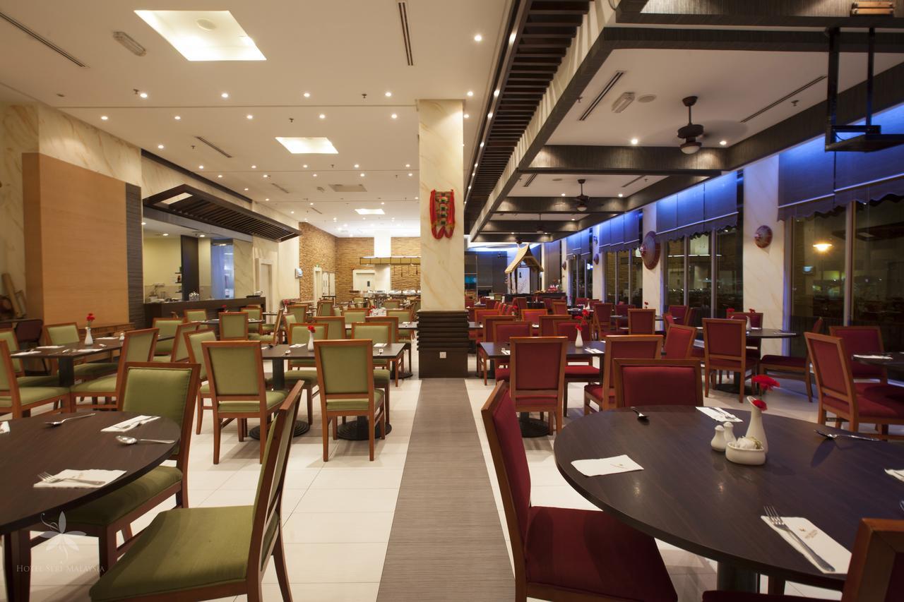 Hotel Seri Malaysia Lawas Exterior foto