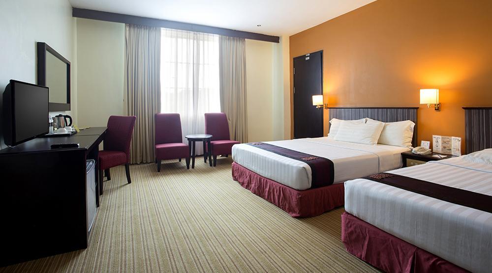 Hotel Seri Malaysia Lawas Exterior foto